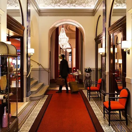 Carlton - Mgallery Collection