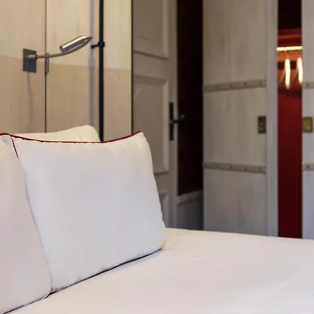 Carlton - Mgallery Collection Hotel 4*