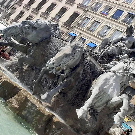 Carlton - Mgallery Collection Hotel Lyon